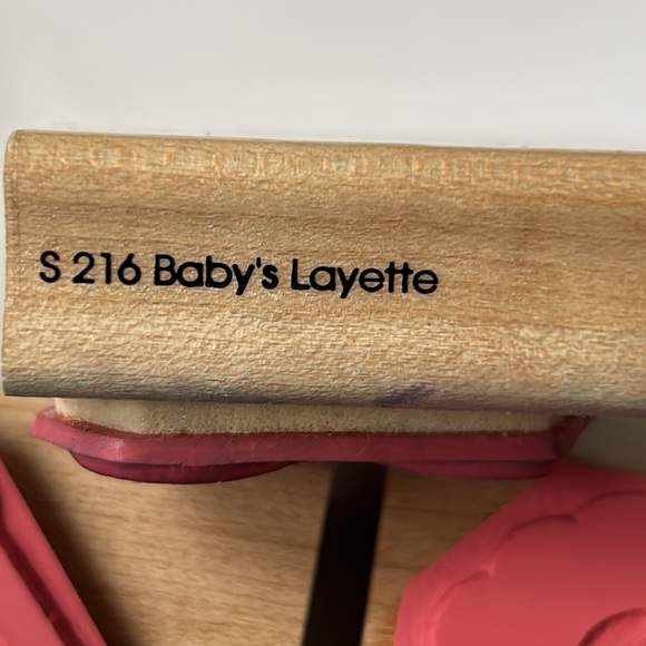 Baby’s Layette S216 stamp set - Picture 4 of 4
